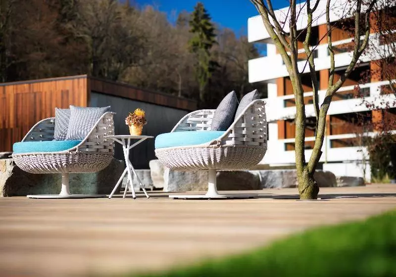 هتل FIVE Zurich - Luxury City Resort