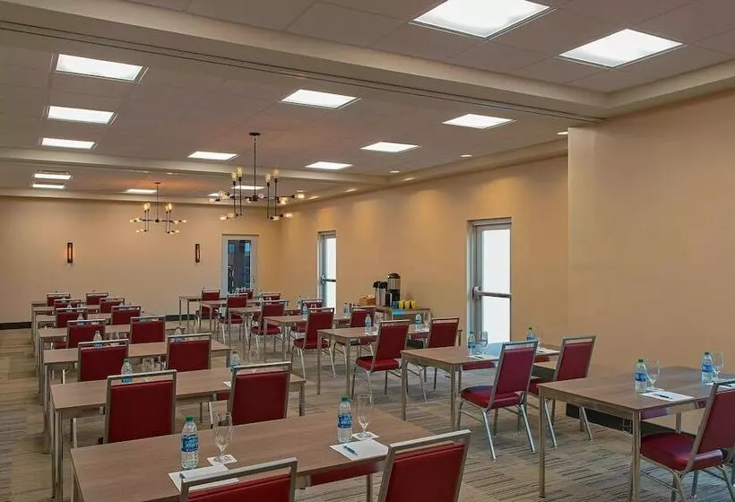 Hotelli Four Points By Sheraton Midland