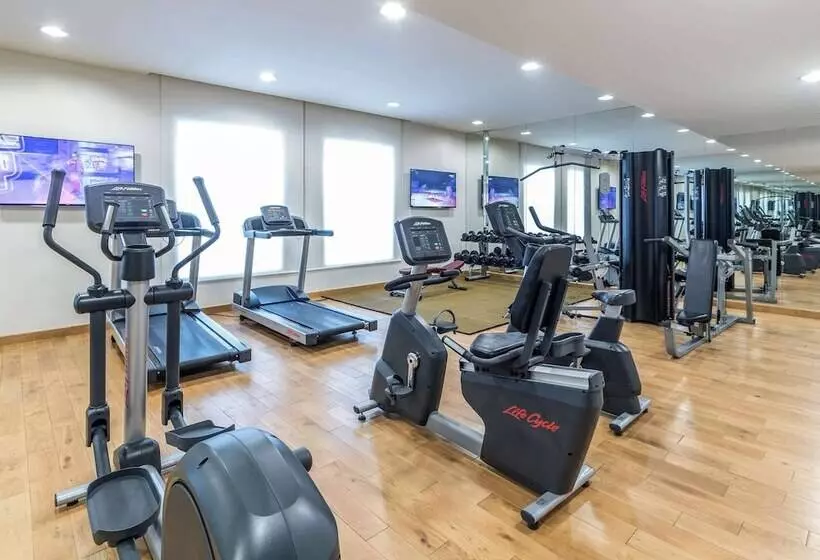 酒店 Ibis Styles Dragon Mart Dubai