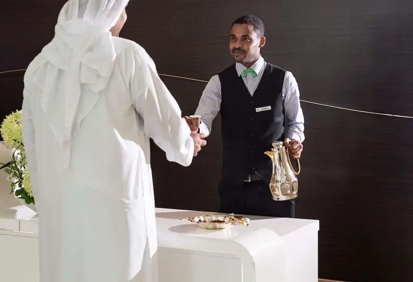 ホテル Ibis Styles Dragon Mart Dubai