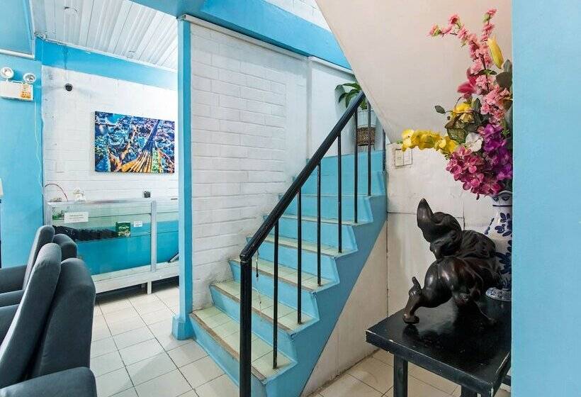 בית מלון כפרי La Maria Pension And Tourist Inn