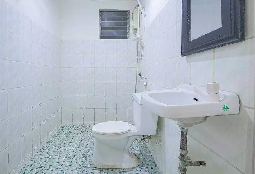 Hotelli La Maria Pension And Tourist Inn