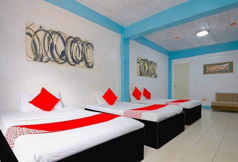 בית מלון כפרי La Maria Pension And Tourist Inn