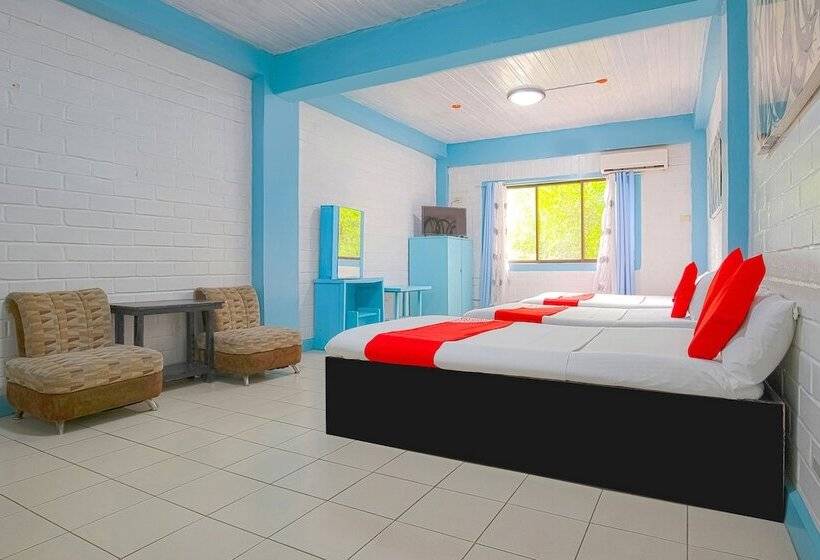 בית מלון כפרי La Maria Pension And Tourist Inn