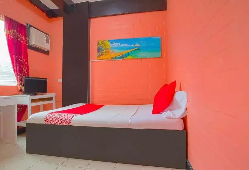 Hotelli La Maria Pension And Tourist Inn