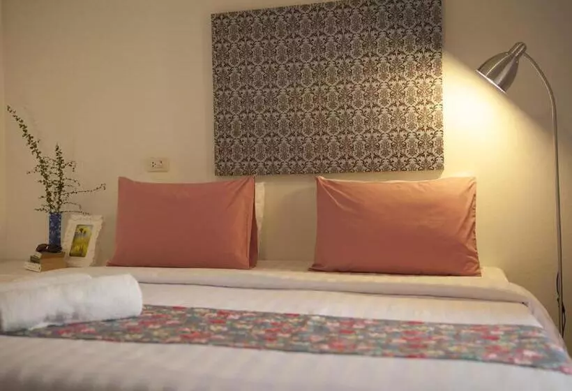 فندق Les Fleurs House