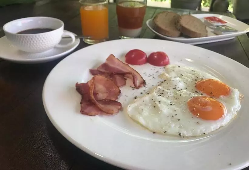 فندق Les Fleurs House