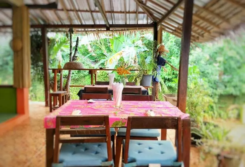 فندق Les Fleurs House