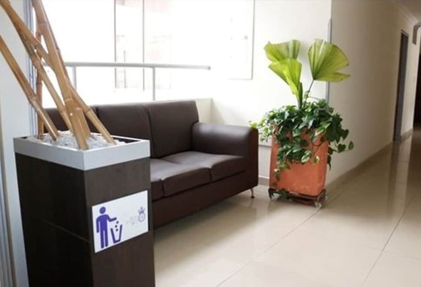 هتل Plazuela Real