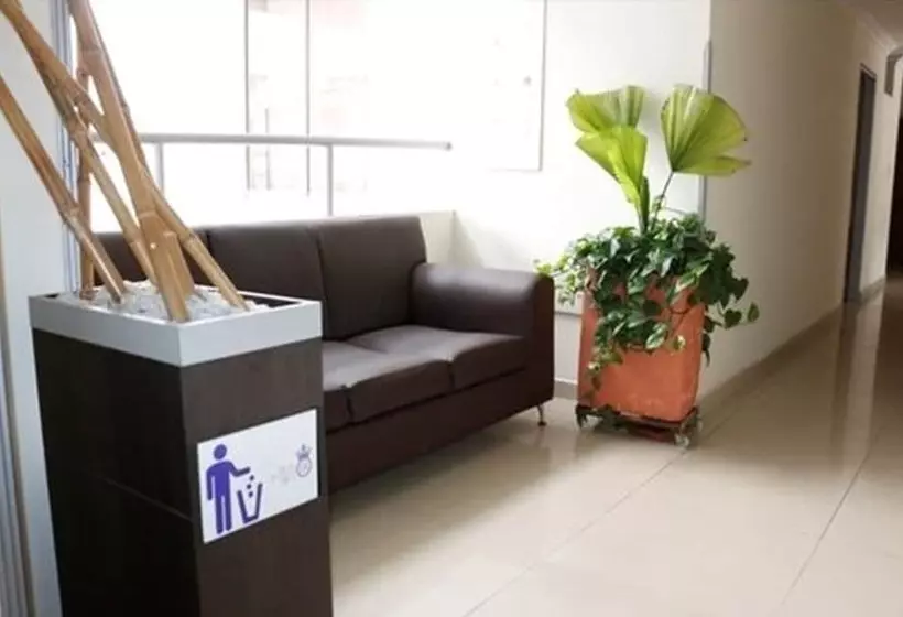 هتل Plazuela Real