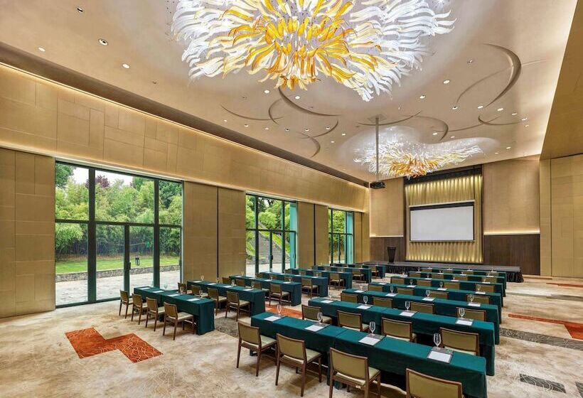 בית מלון כפרי Pullman Kaifeng Jianye