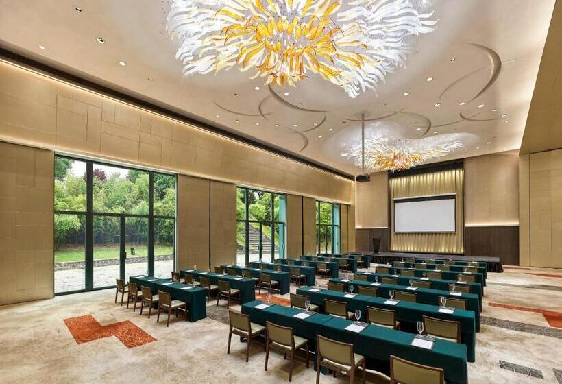 בית מלון כפרי Pullman Kaifeng Jianye