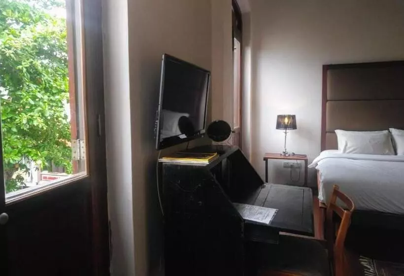 ホテル Ren I Tang