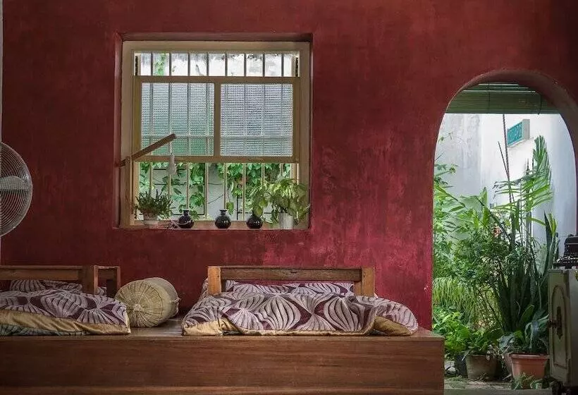 ホテル Ren I Tang