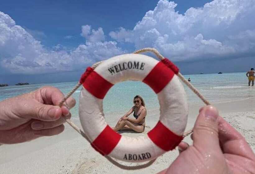 هتل Rivethi Beach