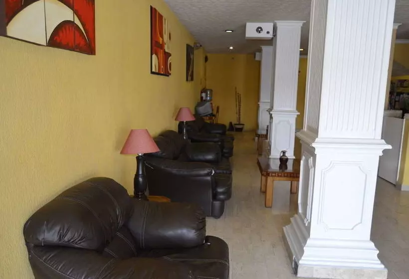 هتل San Jeronimo Inn