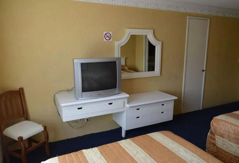 هتل San Jeronimo Inn