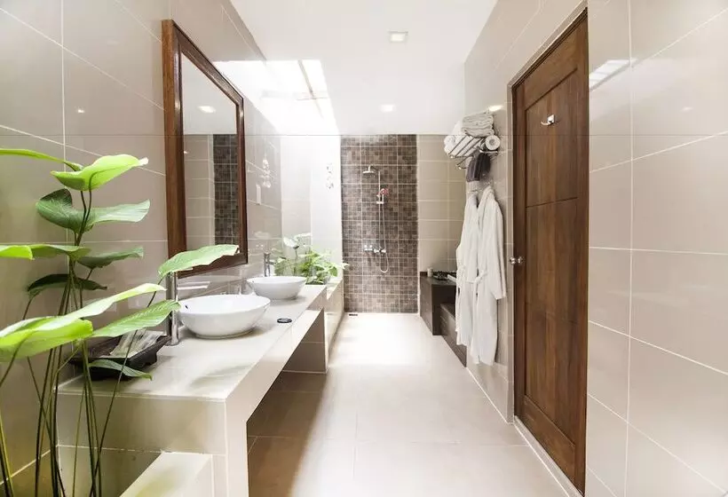 호텔 Palette Telaga Terrace Boutique Resort