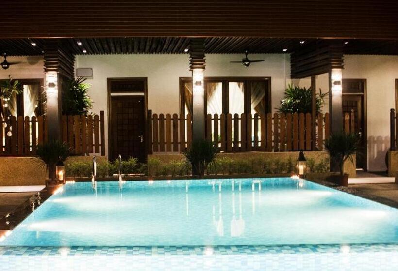 فندق Palette Telaga Terrace Boutique Resort