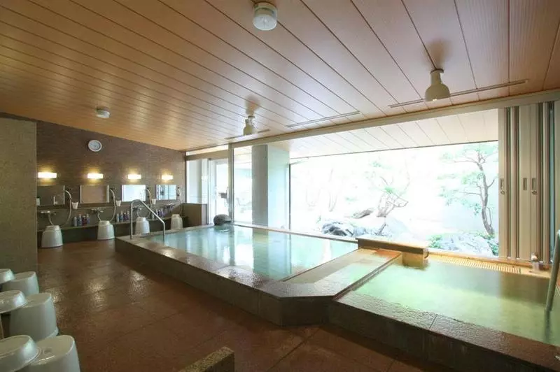 Uozu Manten Hotel Ekimae