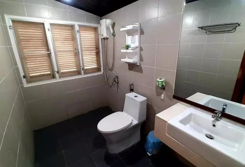 Отель Vang Vieng Eco Lodge