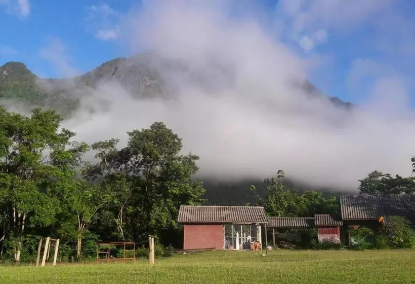 Отель Vang Vieng Eco Lodge
