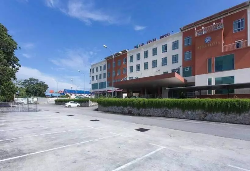 Hotel World Youth