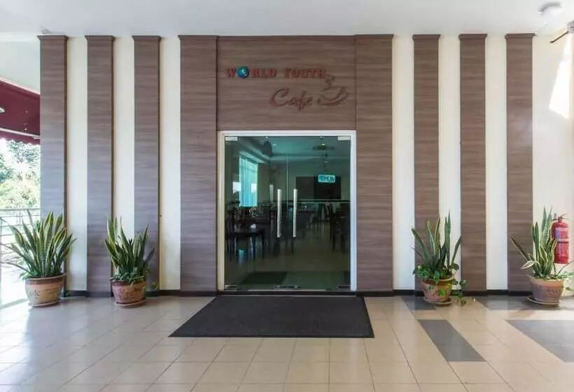Hotel World Youth