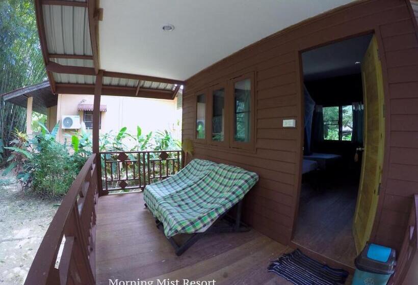 Khao Sok Morning Mist Resort