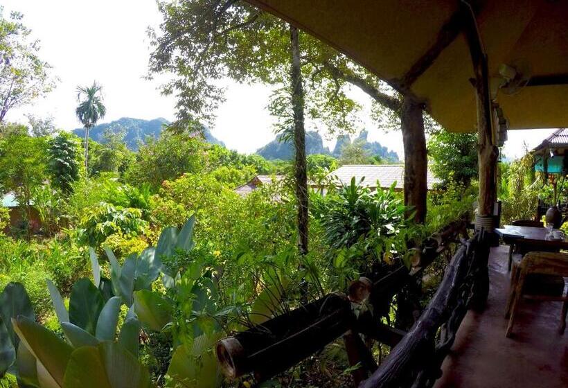 Khao Sok Morning Mist Resort