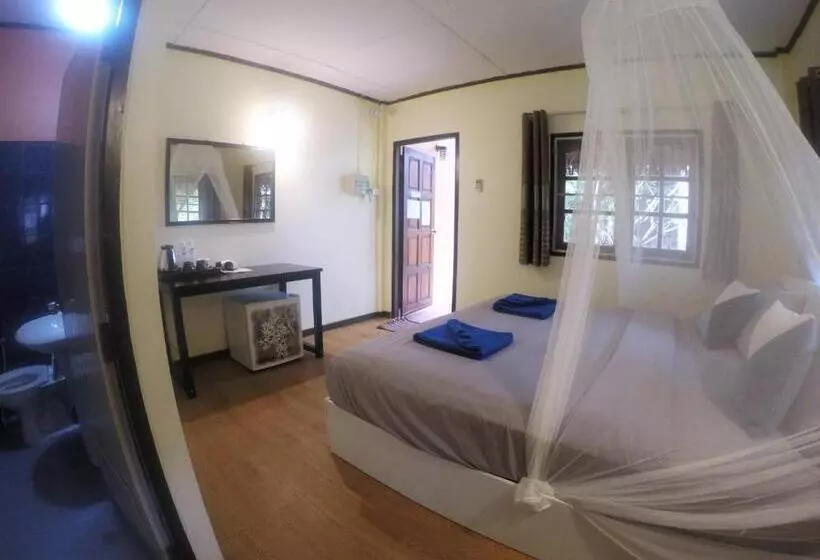 Khao Sok Morning Mist Resort