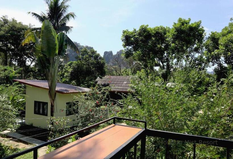 Khao Sok Morning Mist Resort