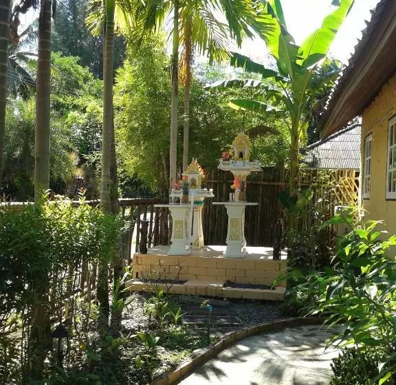 פנסיון Baan Bamboo Resort