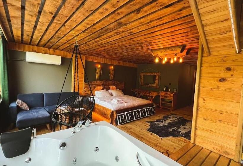 住宿加早餐  Heaven Wooden Vip Bungalow