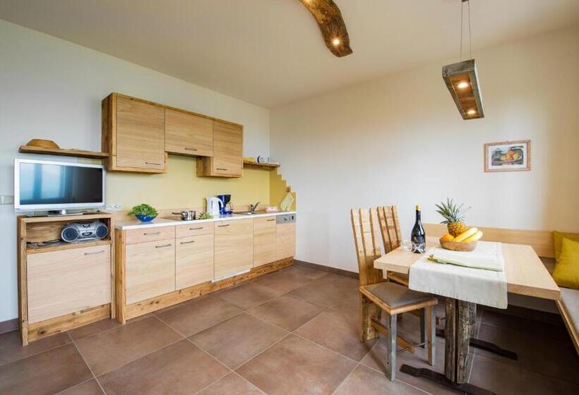 هتل Dissertorihof