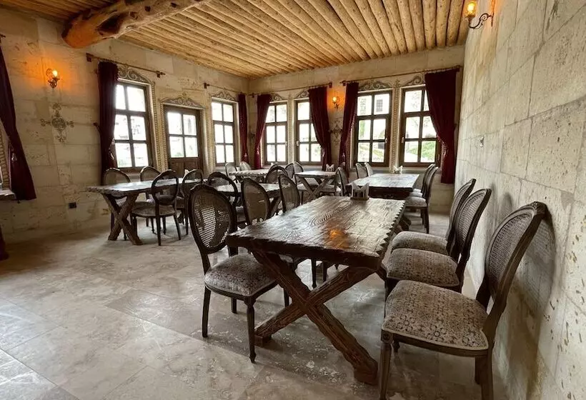 ホテル Doctor S Cave Cappadocia