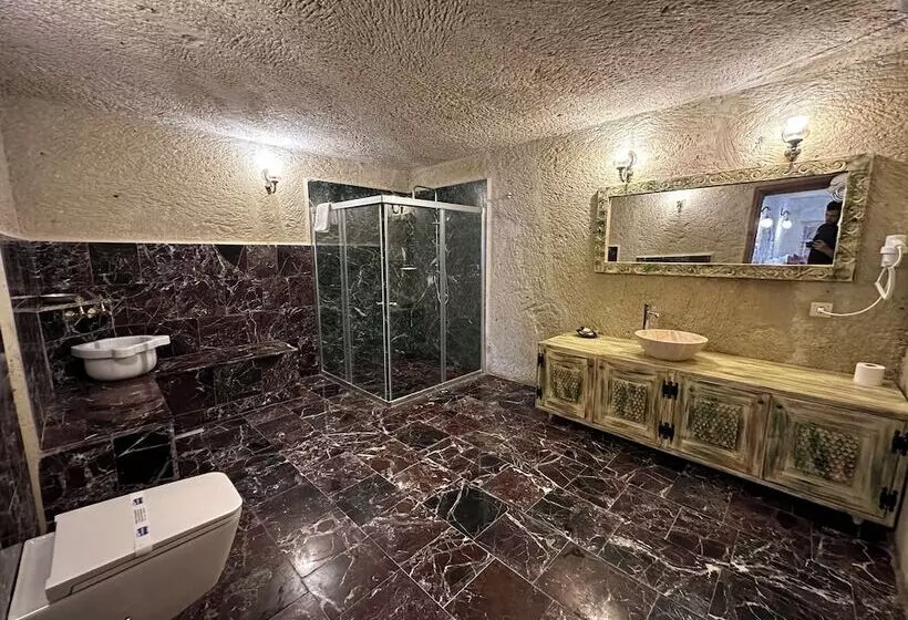 ホテル Doctor S Cave Cappadocia