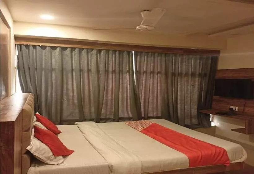 ホテル Dream Stay Ahmedabad