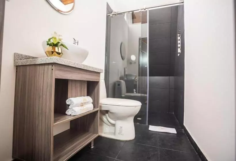 ホテル Valhalla Nimaima Glamping