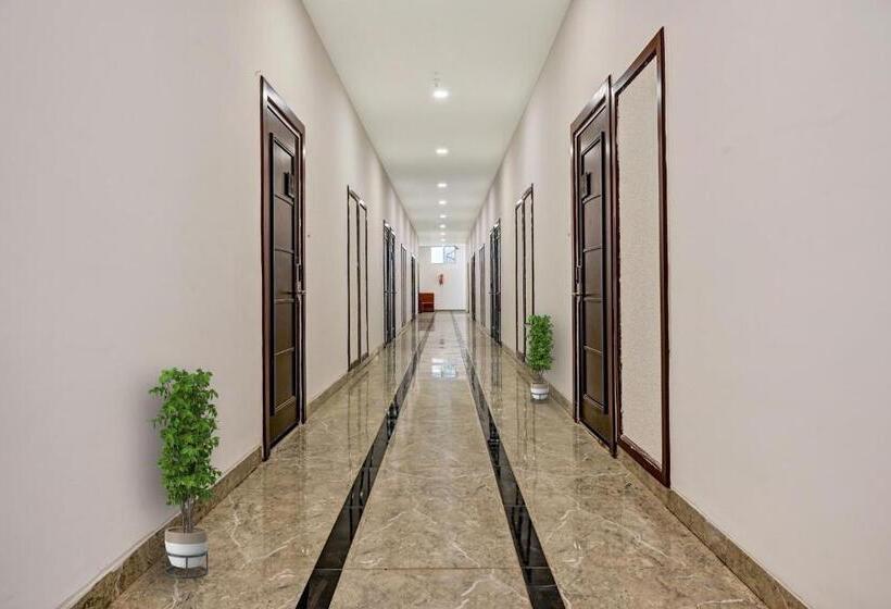 Palette   Hotel Saket Greens