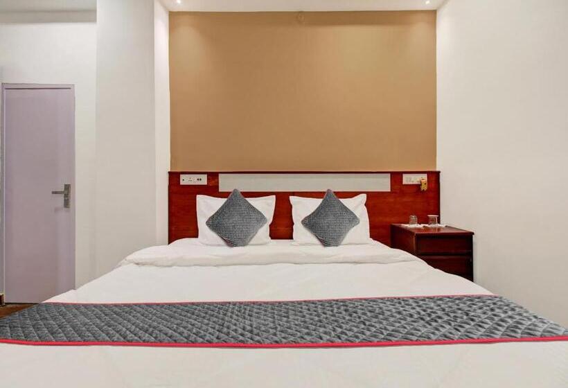 Palette   Hotel Saket Greens