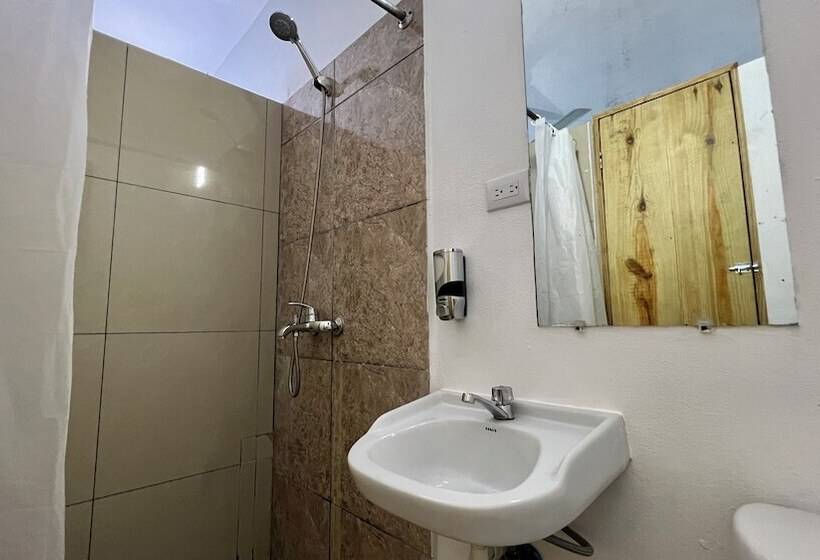 هتل Chill Boutique