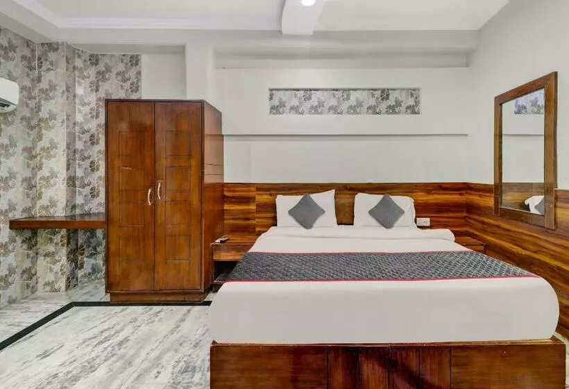 هتل Townhouse Asa Agra