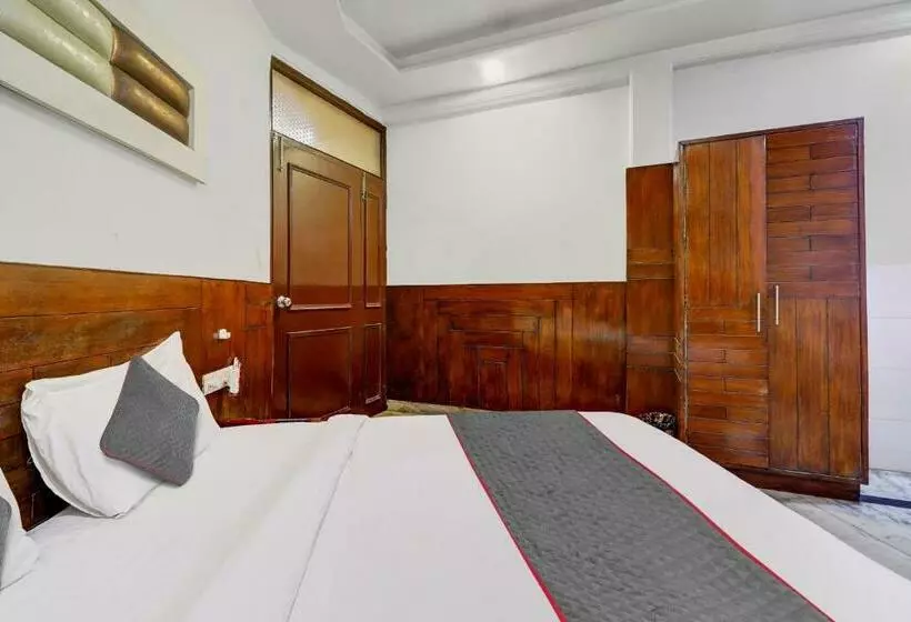 هتل Townhouse Asa Agra