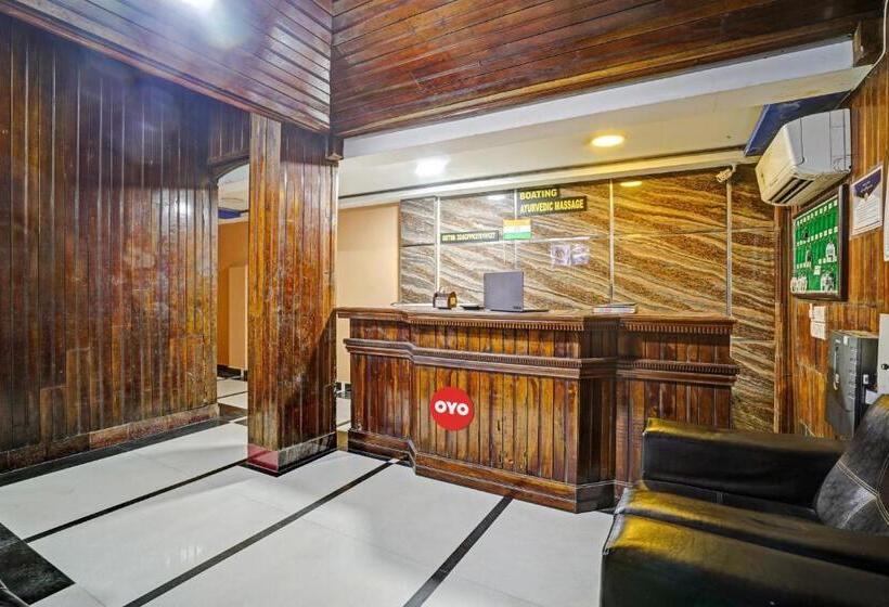 Hotel Oyo Flagship 81130 Palm Stay