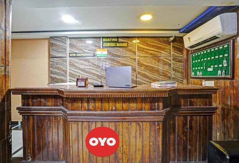 Hotel Oyo Flagship 81130 Palm Stay