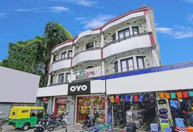 ホテル Oyo Flagship 81130 Palm Stay