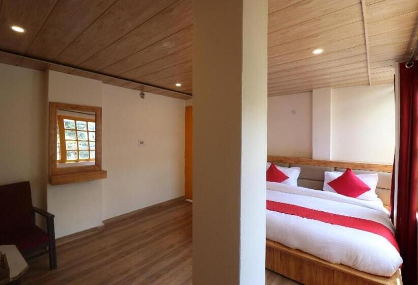 Hotell Oyo Flagship 81132  Beas Regency