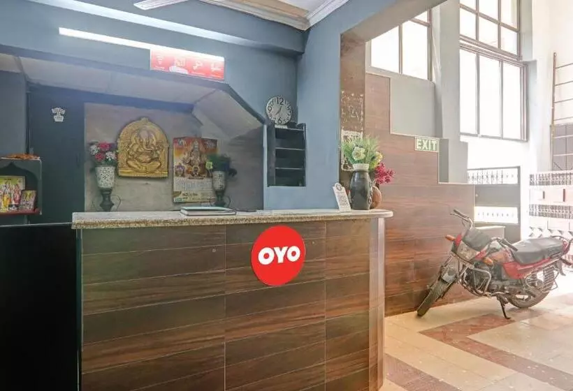 Hotelli Oyo Flagship 81152  Four Square