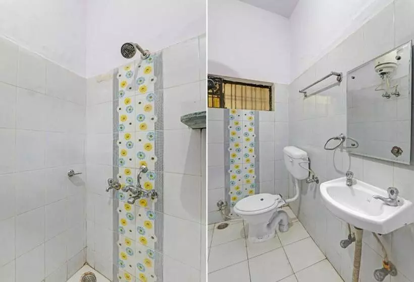Hotelli Oyo Flagship 81152  Four Square
